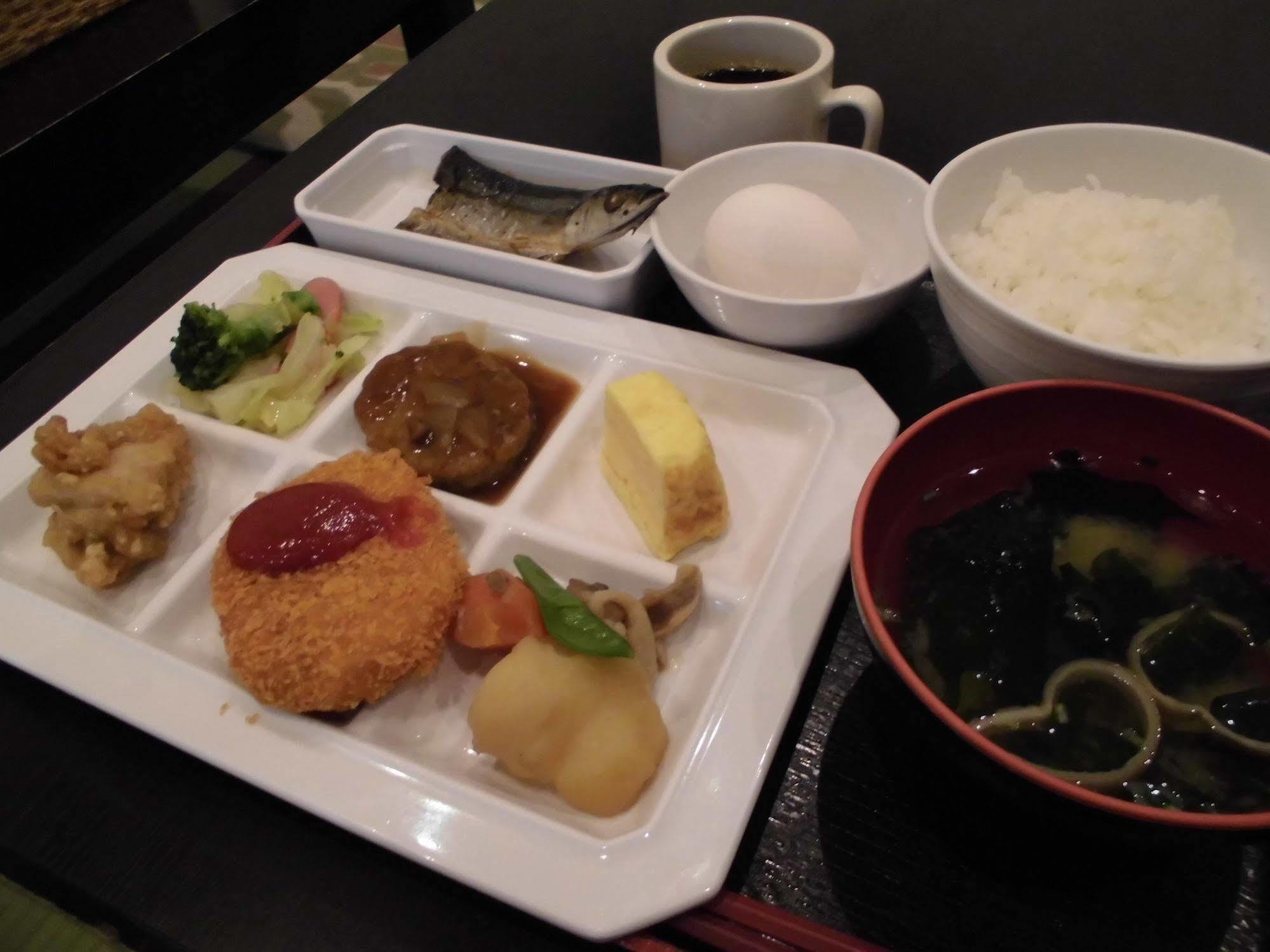 Wellbe Meieki Nagoya Dış mekan fotoğraf